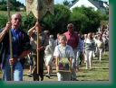 Les reliques en tte de la procession