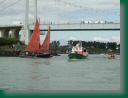 Le sinagot a talonn au pied du Pont-Lorois.